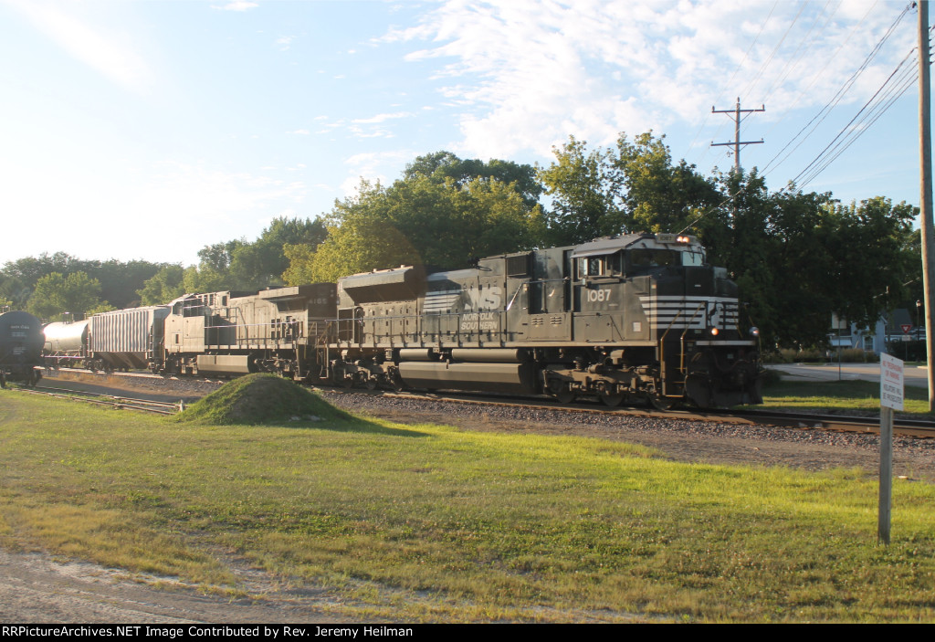 NS 1087 & 4165 (4)